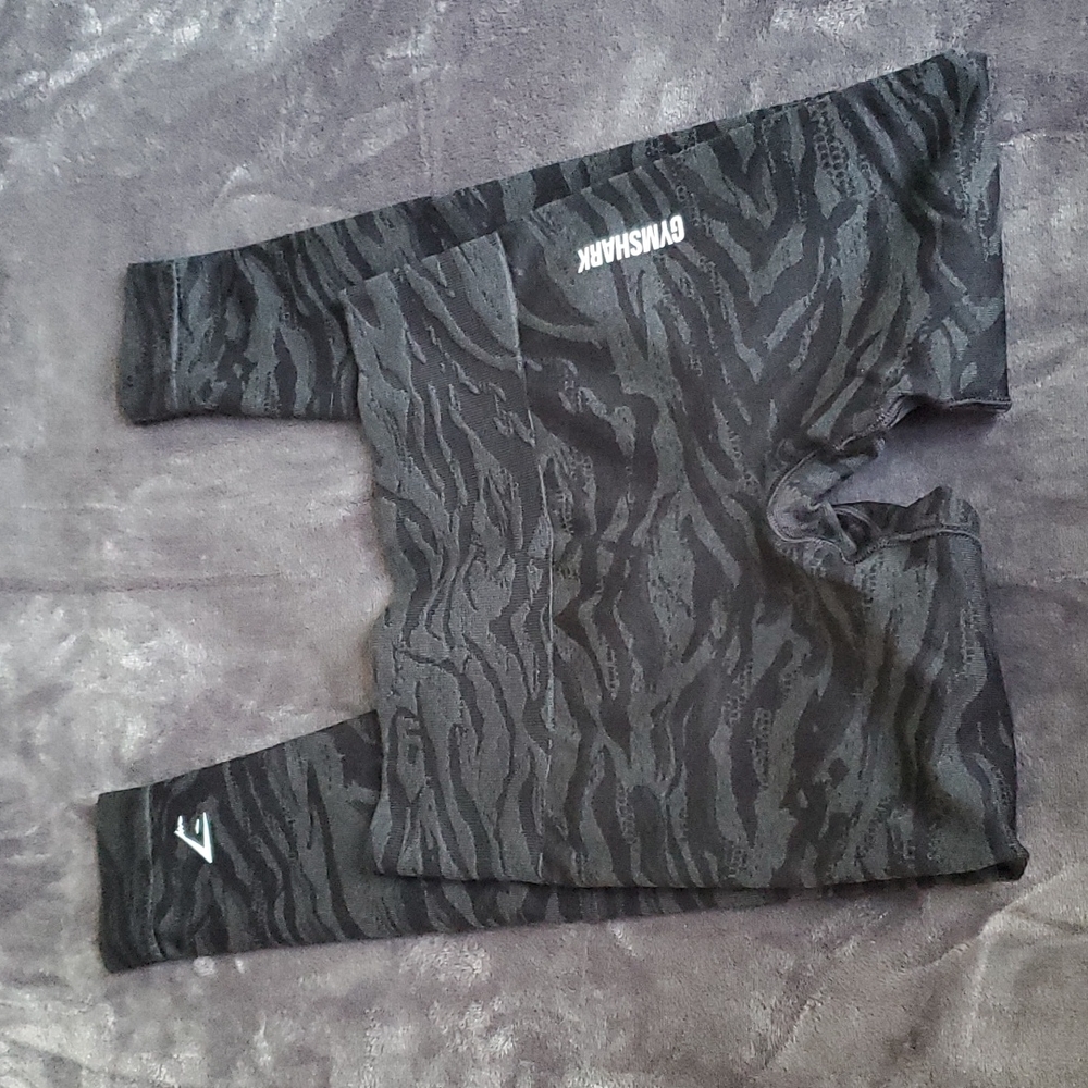 Gymshark adapt animal leggings